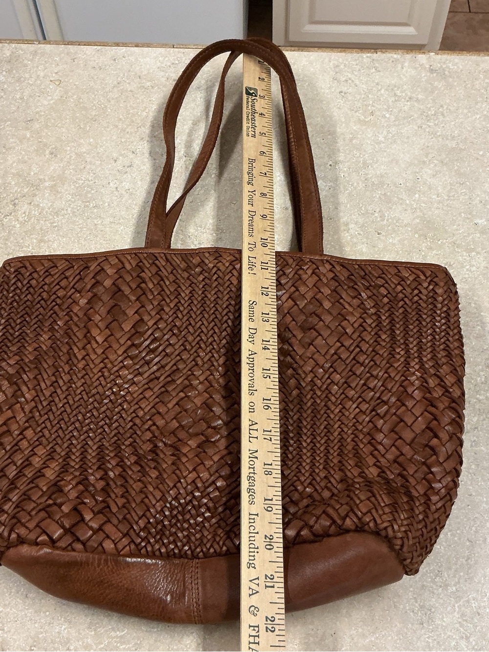 Vintage FOSSIL Cognac Woven Leather Tote Bag - Boho Y2K Basketweave Shoulder Bag - Picture 11 of 12